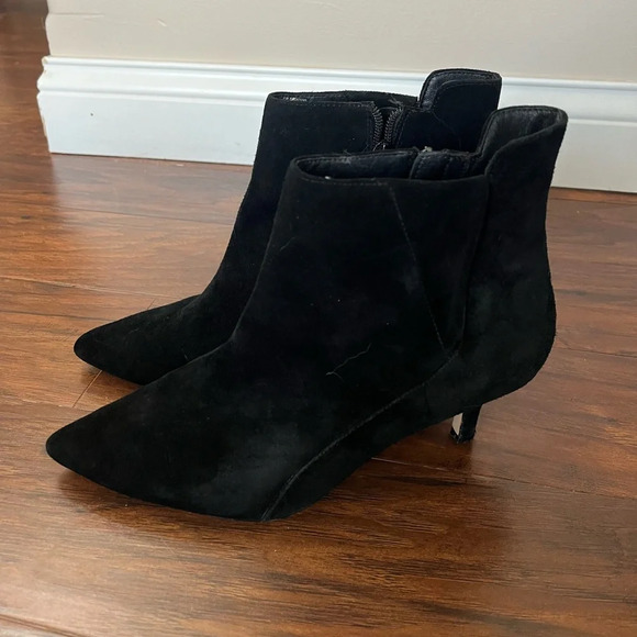 Corsets Como Italian made Black Suede Sexy Booties- Size 8.5 - Picture 5 of 9